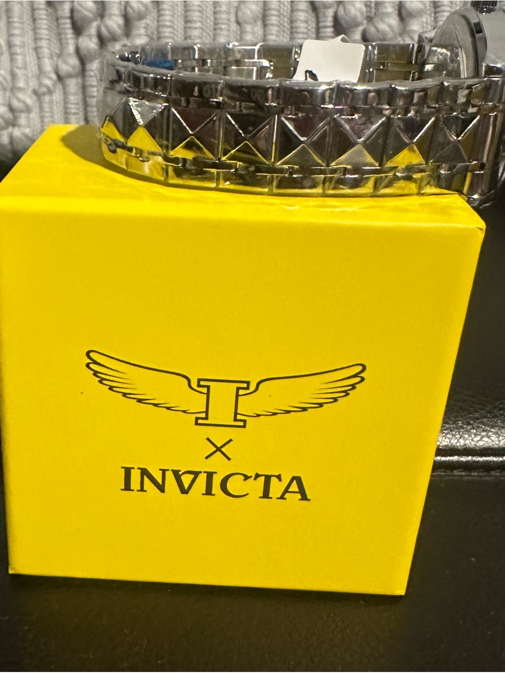 Invicta Specialty Model 69027 - Picture 7 of 7